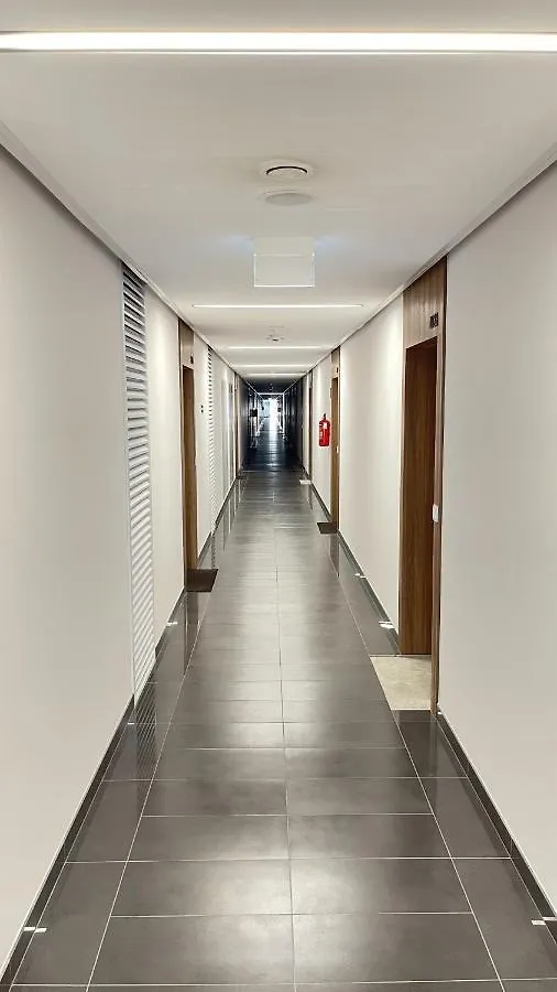 Apartament Prymasa Tysiąclecia 83A by Aparthouse Warszawa Polska