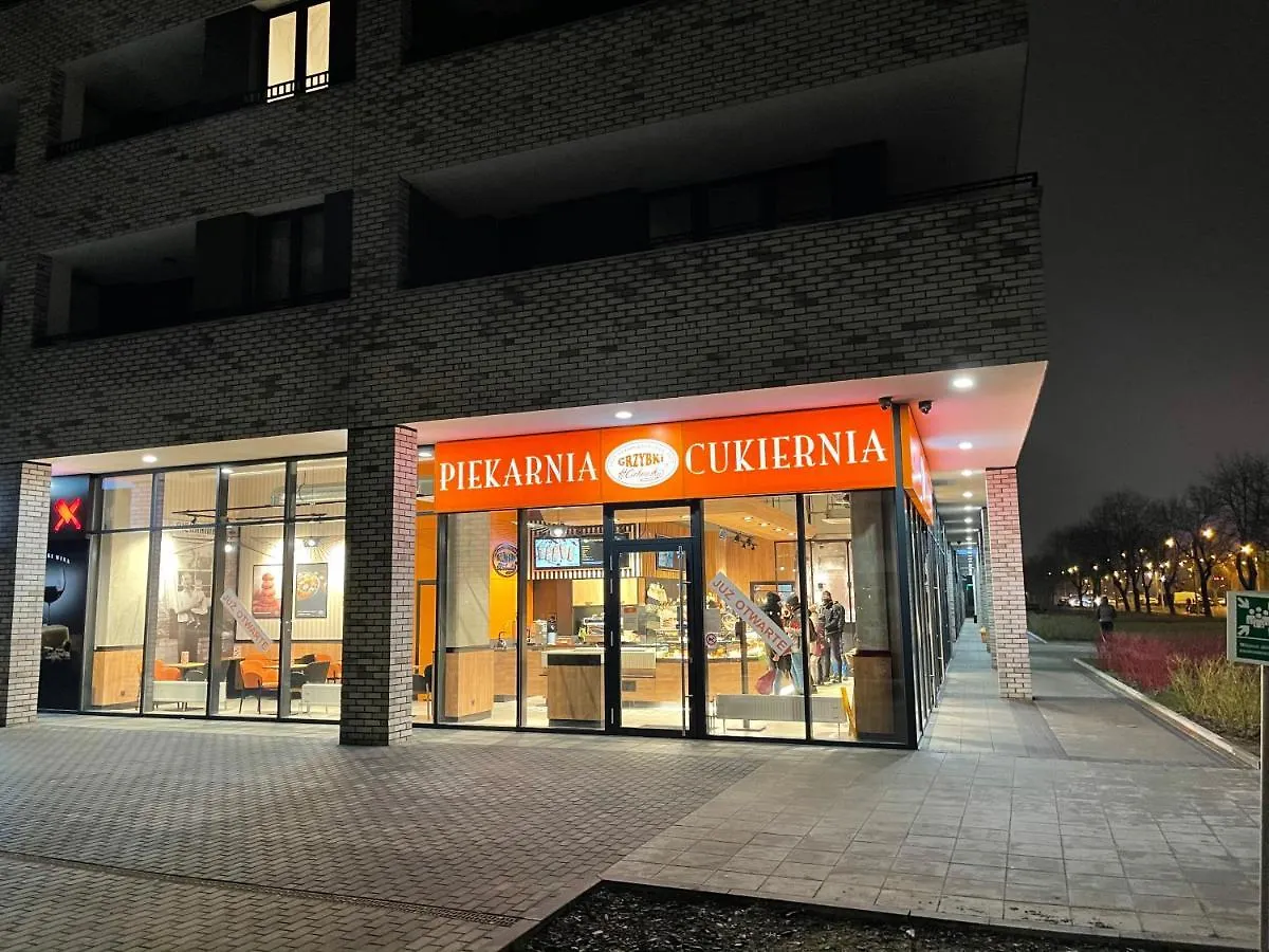 Apartament Prymasa Tysiąclecia 83A by Aparthouse Warszawa